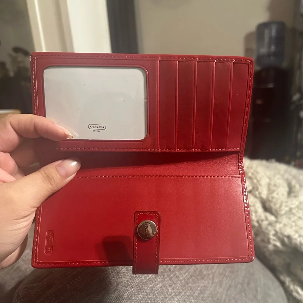 Coach Wallet - Picture 4 of 4